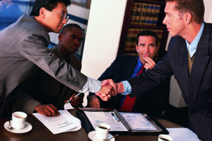 逾期信用卡9万超两个月有何后果？